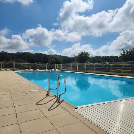 In With Golf & Pool Prázdninový dům *