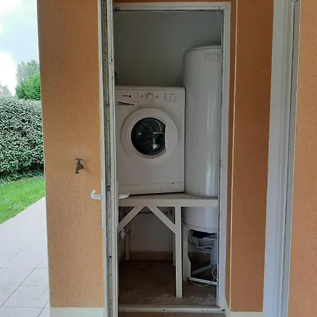 In With Golf & Pool Prázdninový dům